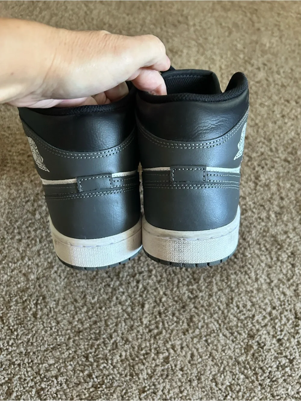 Nike Air Jordan 1 Mid Shoes Black Iron Grey White DQ8426-001 Men's Size 9